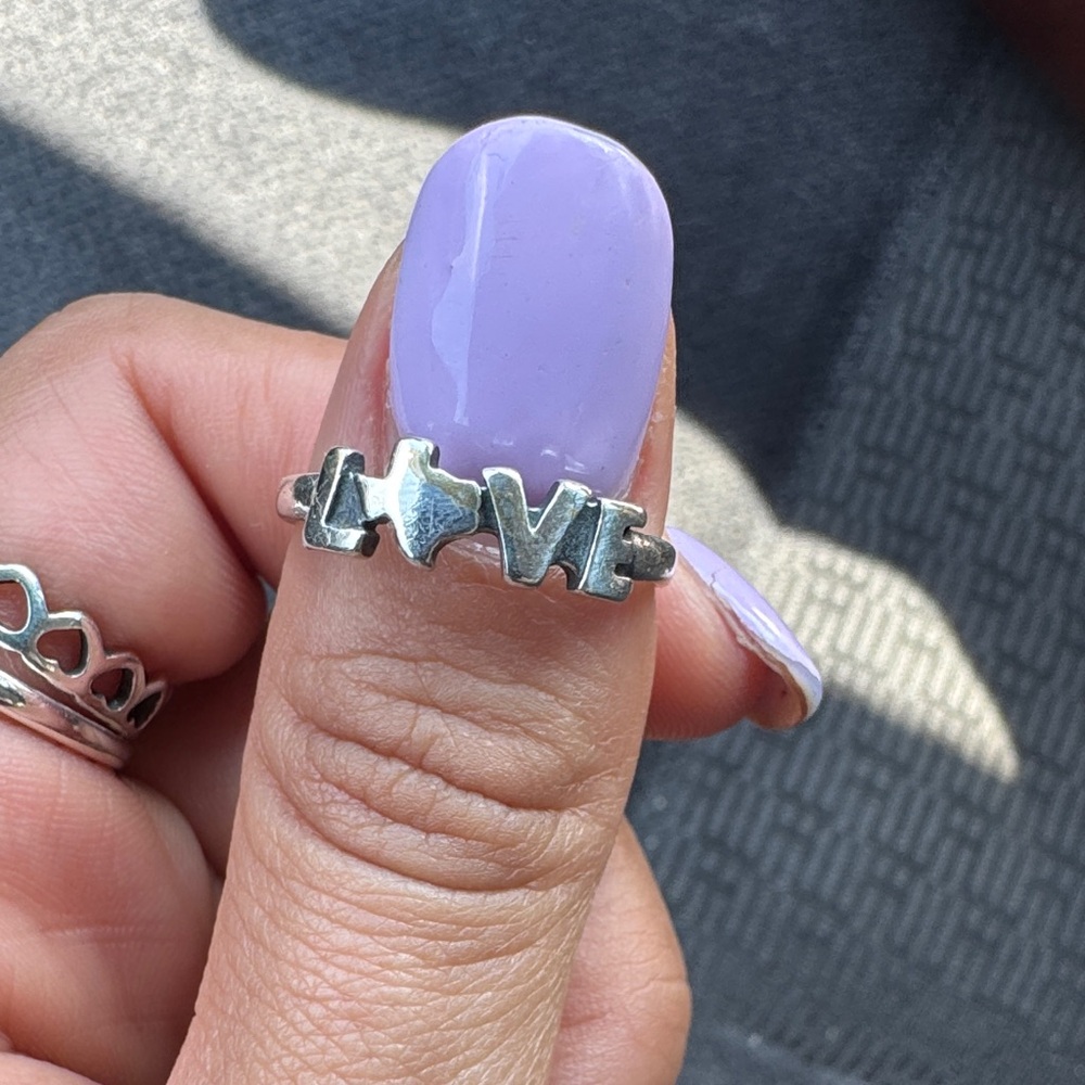 James Avery - Texas Love Delicate Ring RETIRED DESIGN